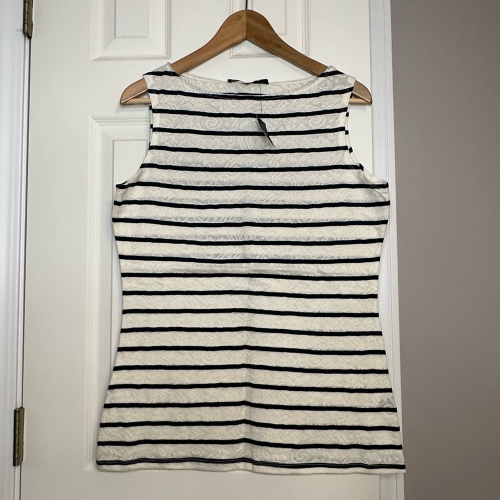 NWT Limited cream and navy stripe boatneck tank with lace-look fabric! Medium.